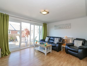 Småhus | Oppholdsområde | Peis