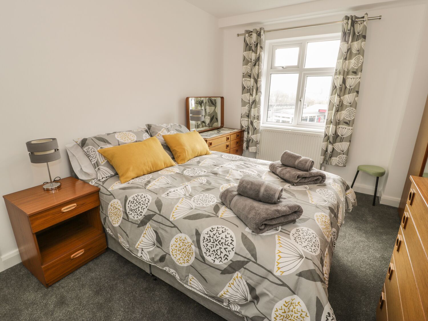 Cottage | 3 bedrooms, individually decorated, individually furnished, free WiFi