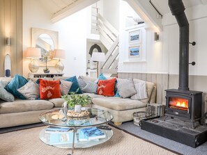 Cottage | Interior - Manadwyn (Menai Bridge)