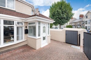 Cottage | Property grounds - 14 Tudno Street (Llandudno)