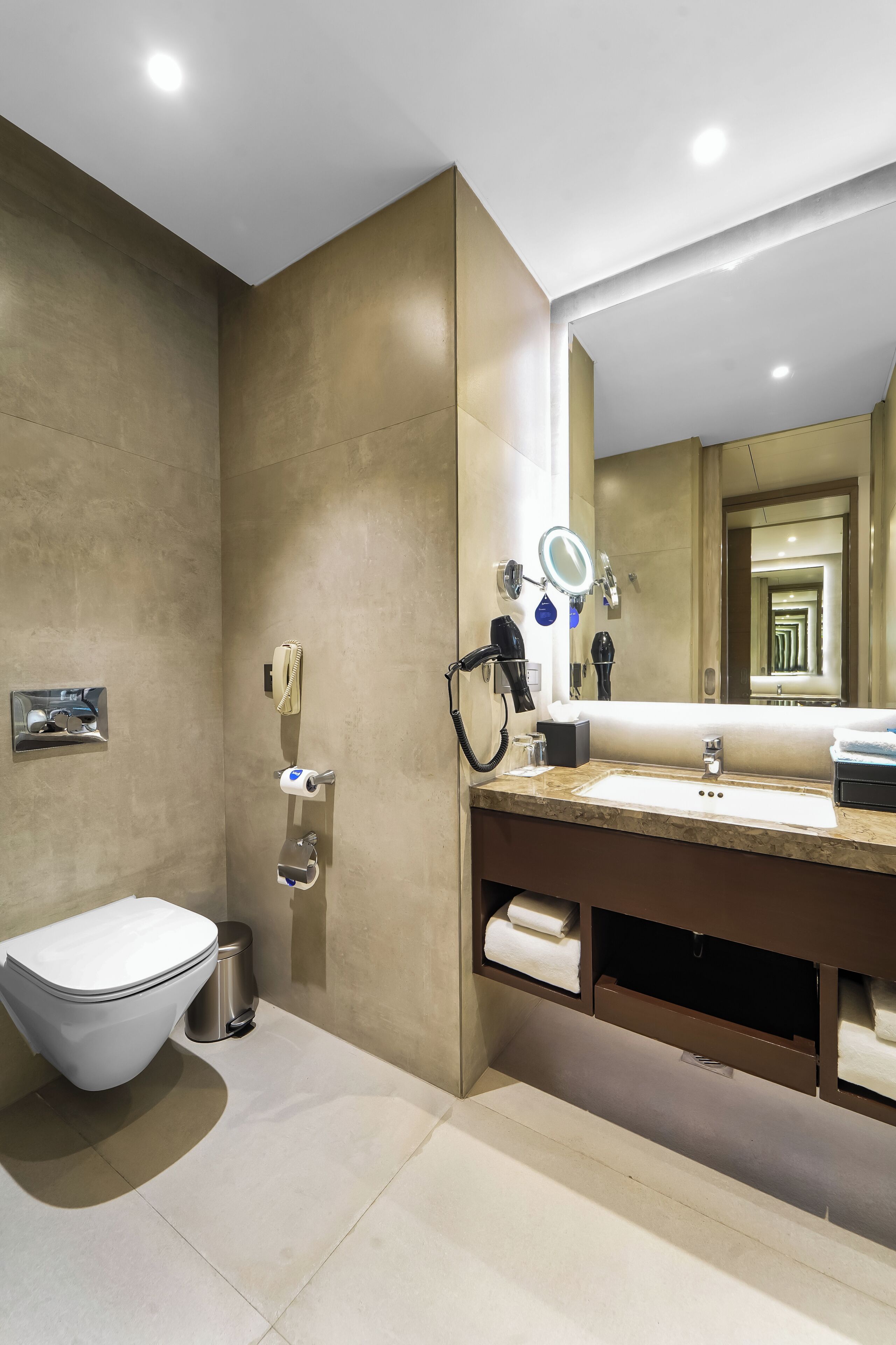 Photo - Radisson Blu Towers Kaushambi Delhi NCR