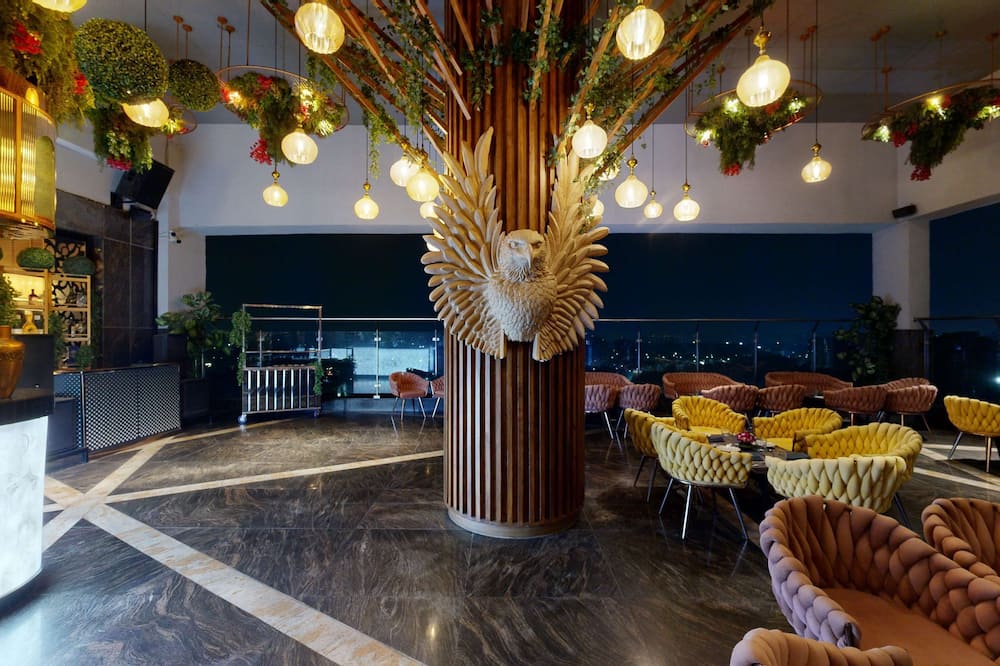 Radisson Blu Towers Kaushambi Delhi NCR