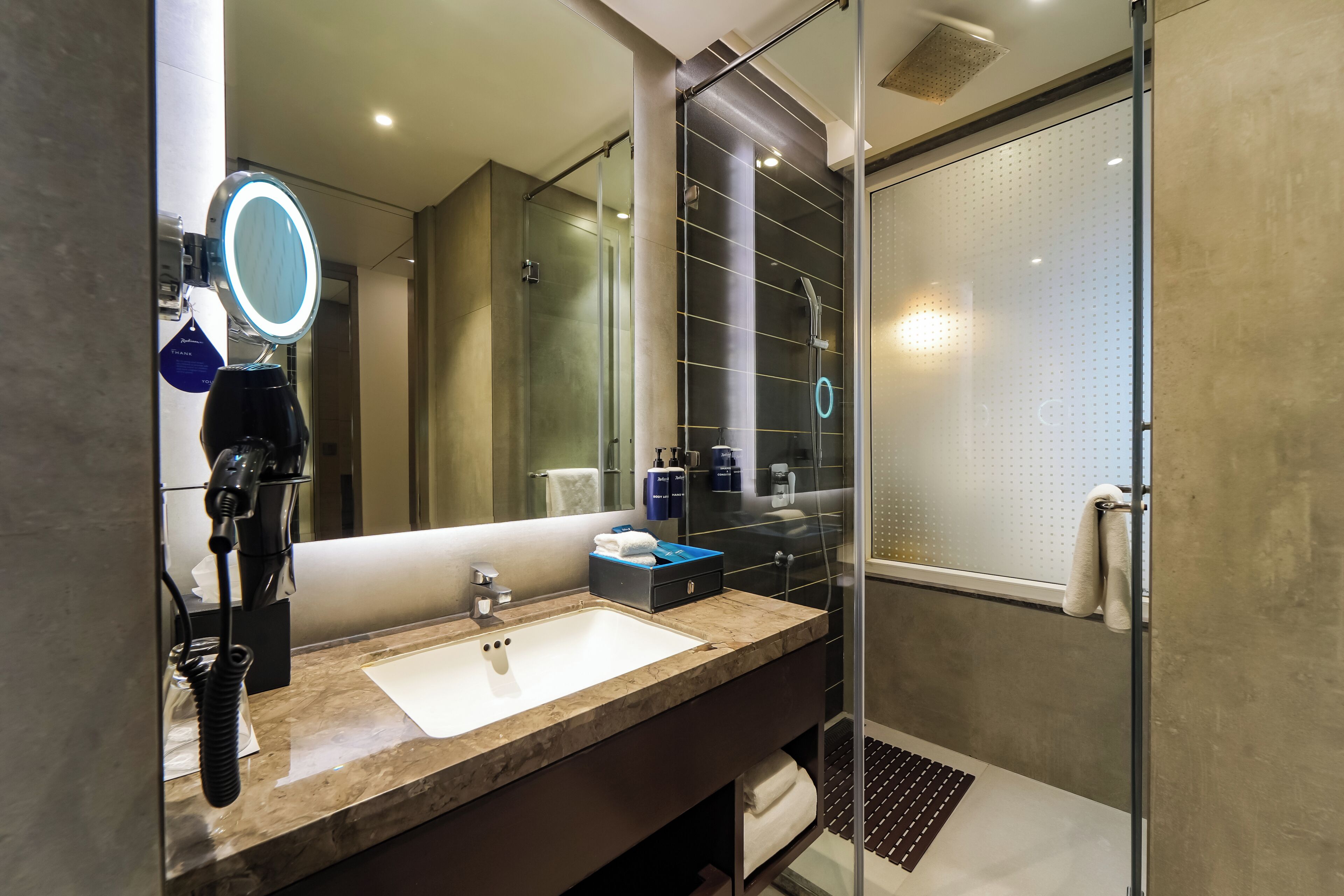 Photo - Radisson Blu Towers Kaushambi Delhi NCR