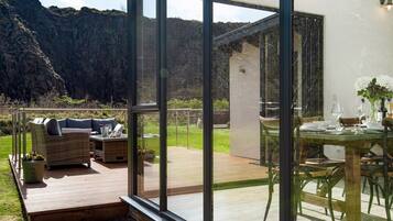Cottage | Balcony