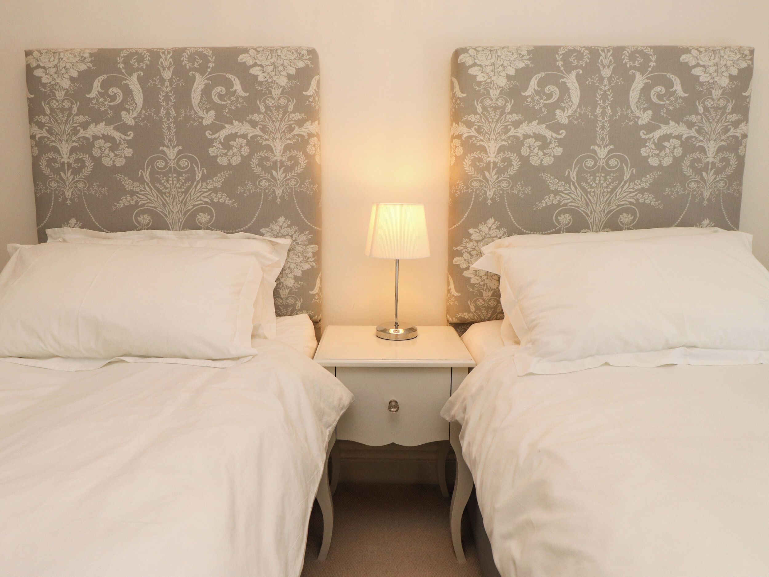 2 Schlafzimmer, kostenloses WLAN, individuell dekoriert