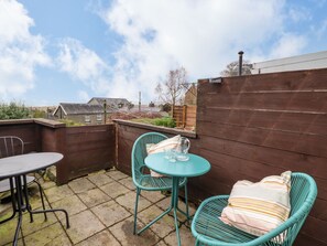 Cottage | Outdoor dining - Edrydd (Harlech)