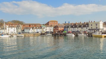 Cottage | Marina