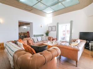 Cottage | Interior - The Oast House (Weymouth)