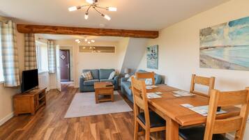 Cottage | Living room | DVD player