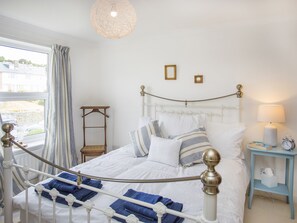 Cottage | 4 bedrooms, individually decorated, individually furnished, free WiFi - Swn y Mor (Criccieth)