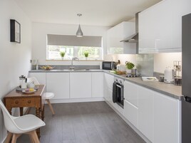 Silla alta para bebés, utensilios de cocina