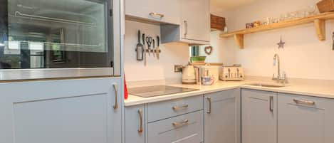 Cottage | Interior