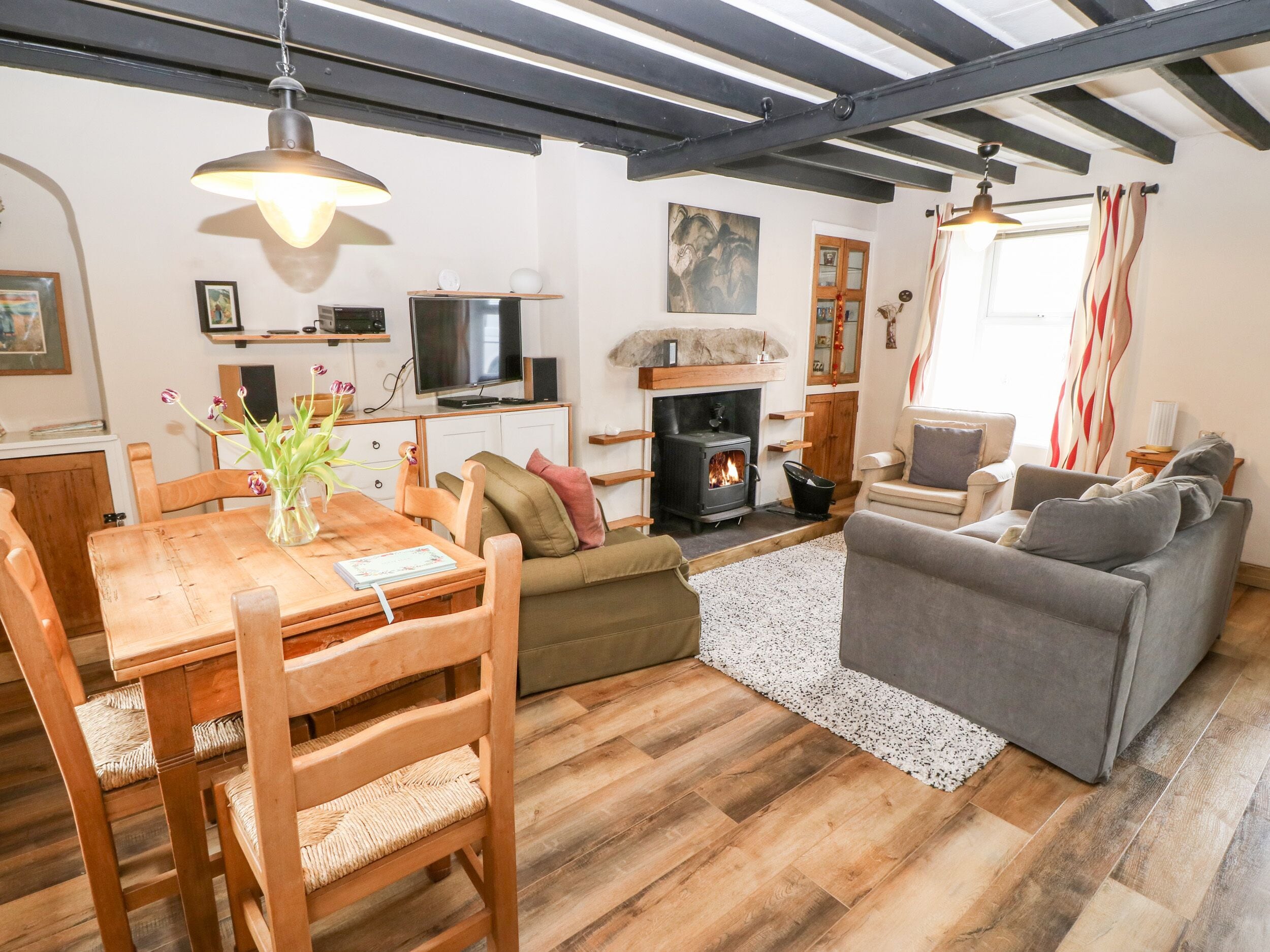 Cottage | Living room