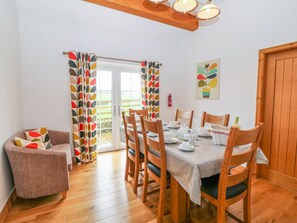 Cottage | Interior - Beudy Tyddyn (Llanerchymedd)