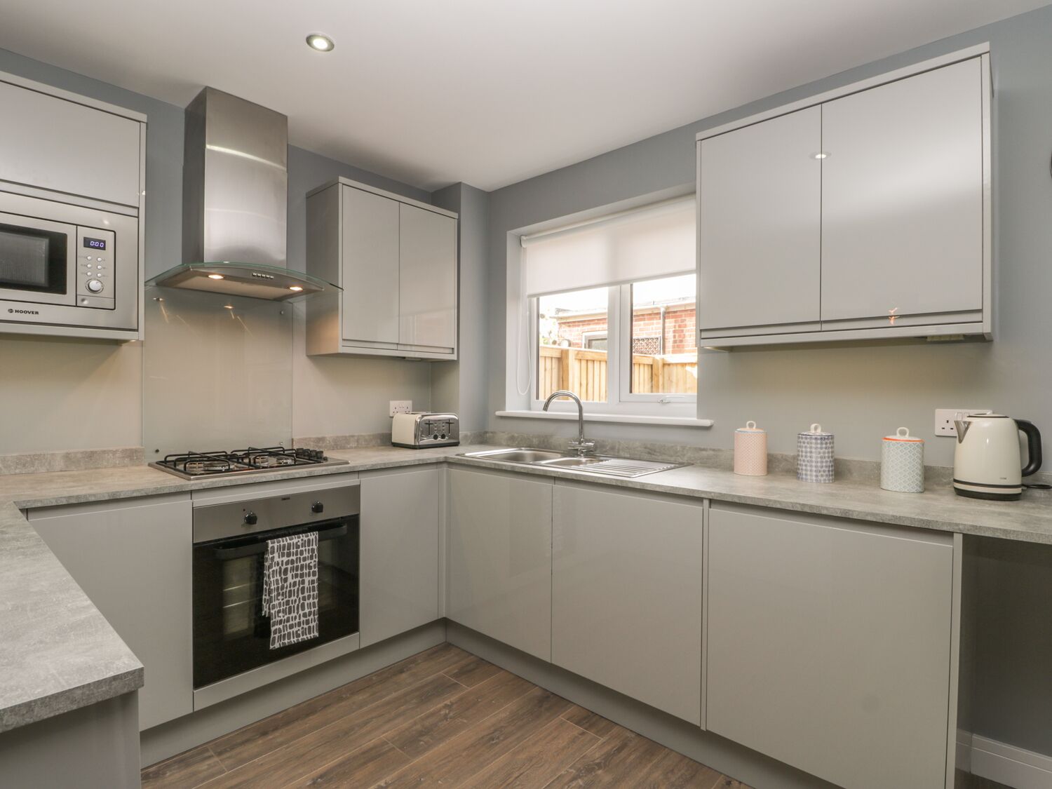 Casa de campo | Cozinha privada | Micro-ondas, cooktop, lava-louças, cadeirão de bebê