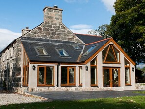 Cottage | Interior - Tyddyn Morthwyl (Criccieth)