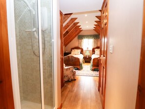Casa de campo | 2 habitaciones, decoración personalizada y muebles diferentes 