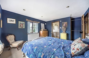 Cottage | 4 bedrooms, WiFi (free), individually decorated, individually furnished - Spring Park Farmhouse (Launceston)