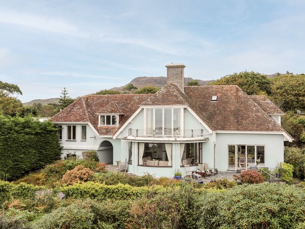 Exterior - Bryn Y Mor, Borth Y Gest (Porthmadog)