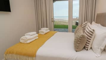 Cottage | 2 bedrooms, individually decorated, individually furnished, free WiFi