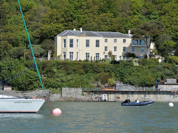 Tan Y Coed - Menai Bridge