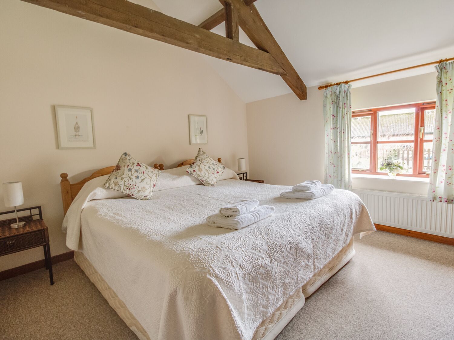 Cottage | 4 bedrooms, free WiFi, individually decorated, individually furnished