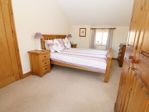 Cottage | 2 bedrooms, individually decorated, individually furnished, free WiFi - Owl's Roost (Alford)