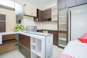 Family Suite | Private kitchen - Hotel Ratna Syariah (Probolinggo)