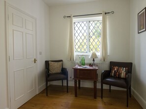 Cottage | Living room
