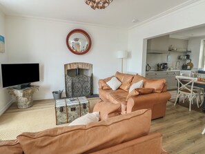 Cottage | Living area | TV - Tri Raglan Mawr (Beaumaris)