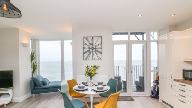 Unclassified image, 1 of 15, button - Seasound (Ilfracombe)