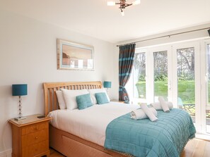 Cottage | 1 bedroom, individually decorated, individually furnished, free WiFi - Admiral's Retreat (Weymouth)