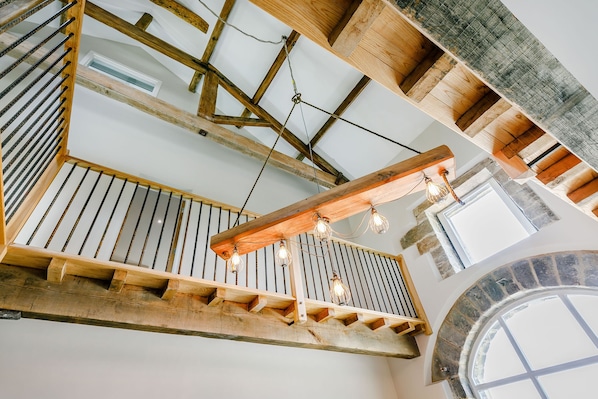 Cottage | Interior