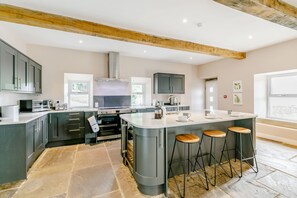 Cottage | Interior - Top Barn (Sowerby Bridge)