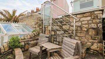 Cottage | Property grounds