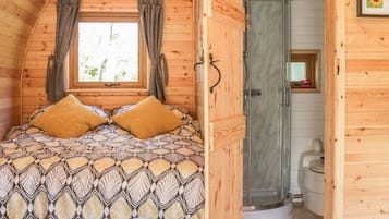 Cottage | 1 bedroom, individually decorated, individually furnished