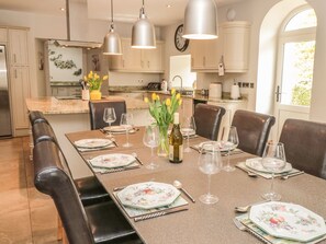 Cottage | Dining - Lower Norton Farmhouse (Dartmouth)