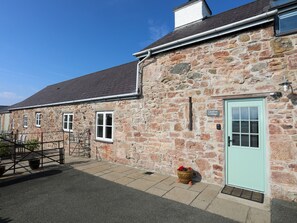 Cottage | Exterior