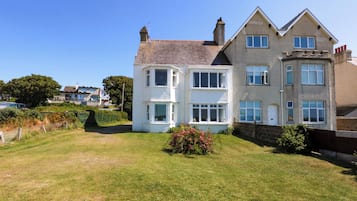 Cottage | Exterior