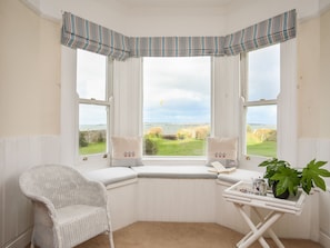 2 bedrooms, individually decorated, individually furnished, free WiFi
