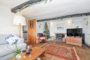 Living area - Clamoak Cottage (Yelverton)