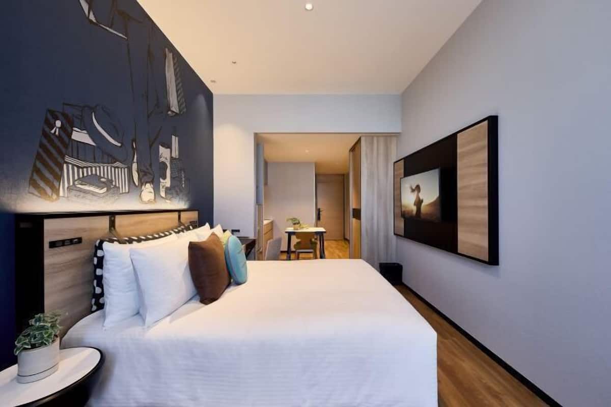 1 bedroom, down comforters, in-room safe, desk