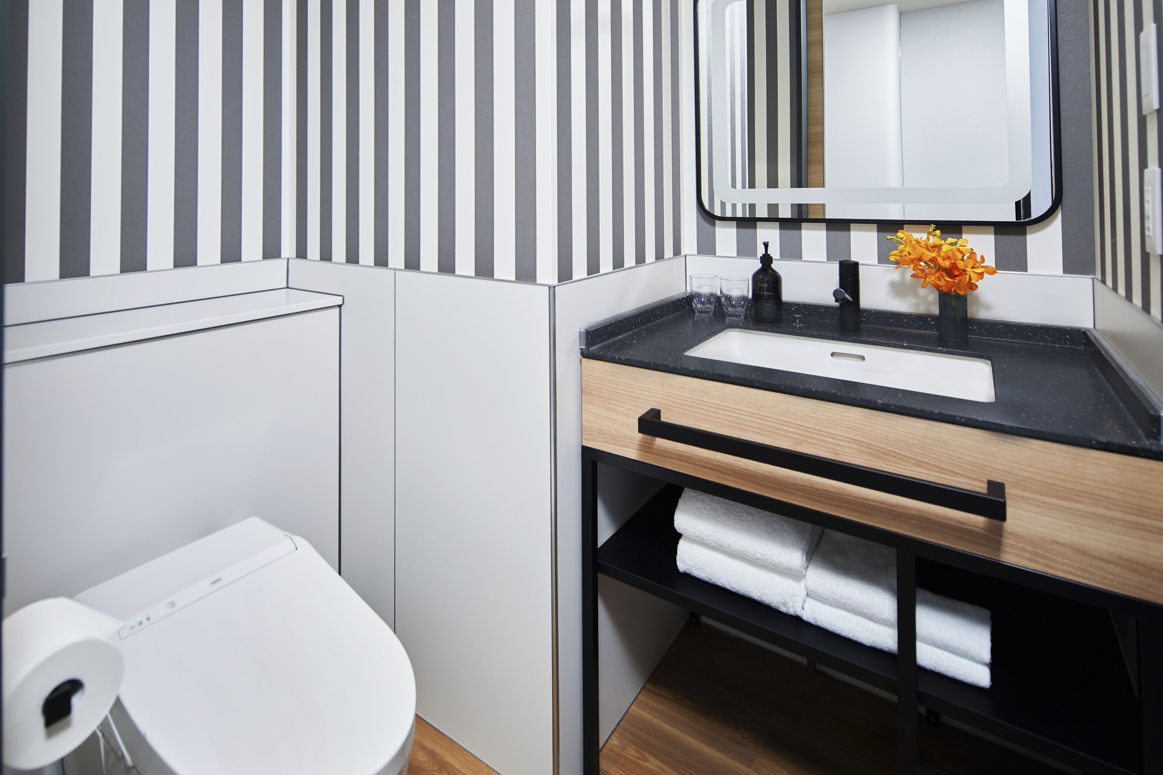 room, 1 bedroom | bathroom | eco-friendly toiletries, hair dryer, slippers, towels