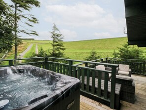Cottage | Outdoor spabad