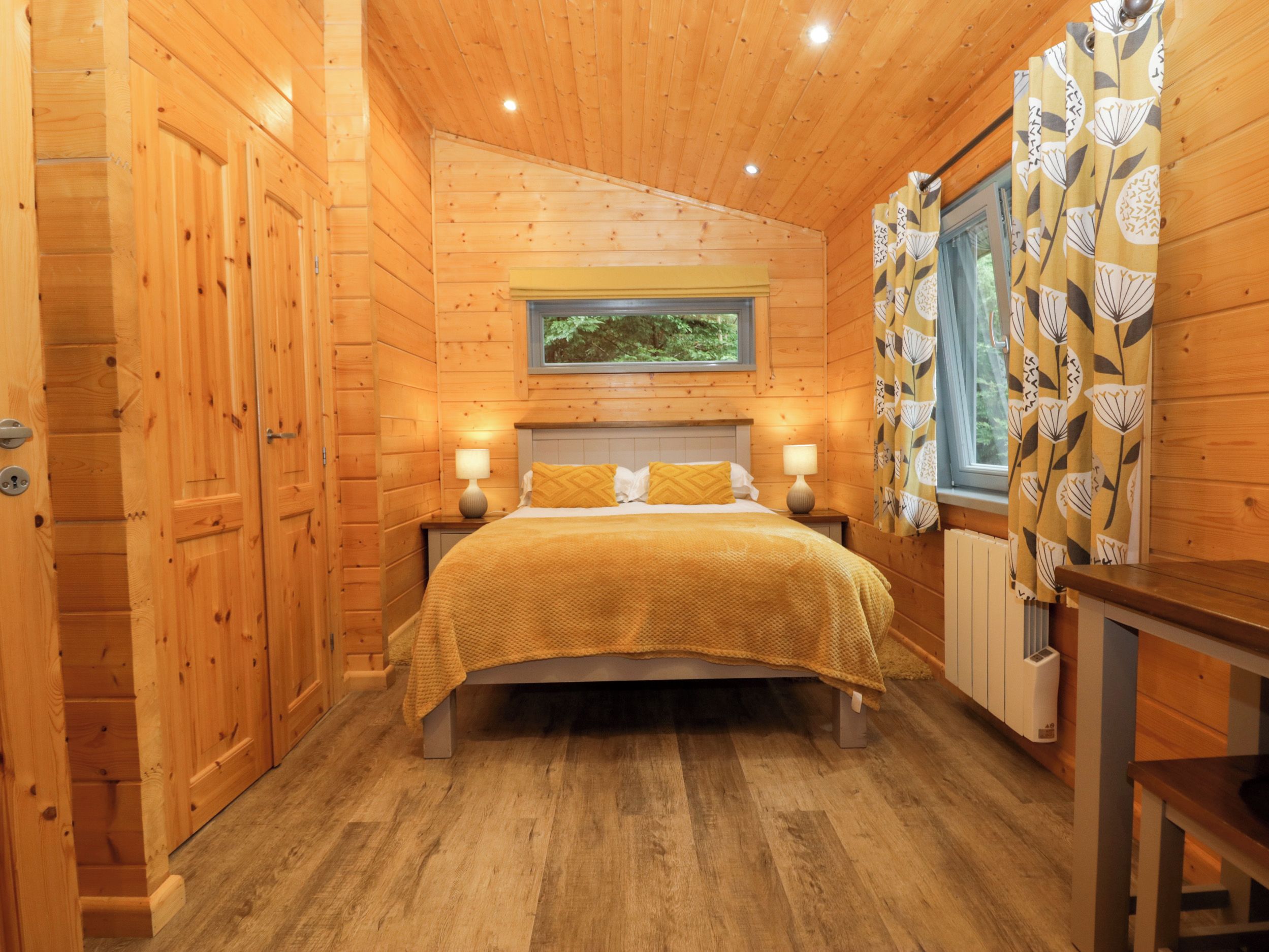 2 Schlafzimmer, kostenloses WLAN, individuell dekoriert