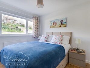 Cottage | 3 bedrooms, individually decorated, individually furnished, free WiFi - Seacliff (Bridport)