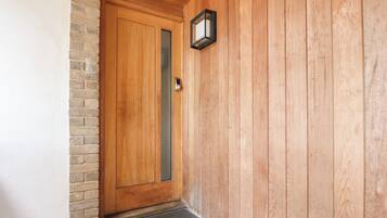 Cottage | Exterior detail