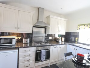 Cottage | Private kitchen