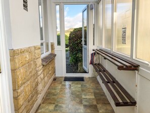 Cottage | Interior - Shipton Hill View (Bridport)