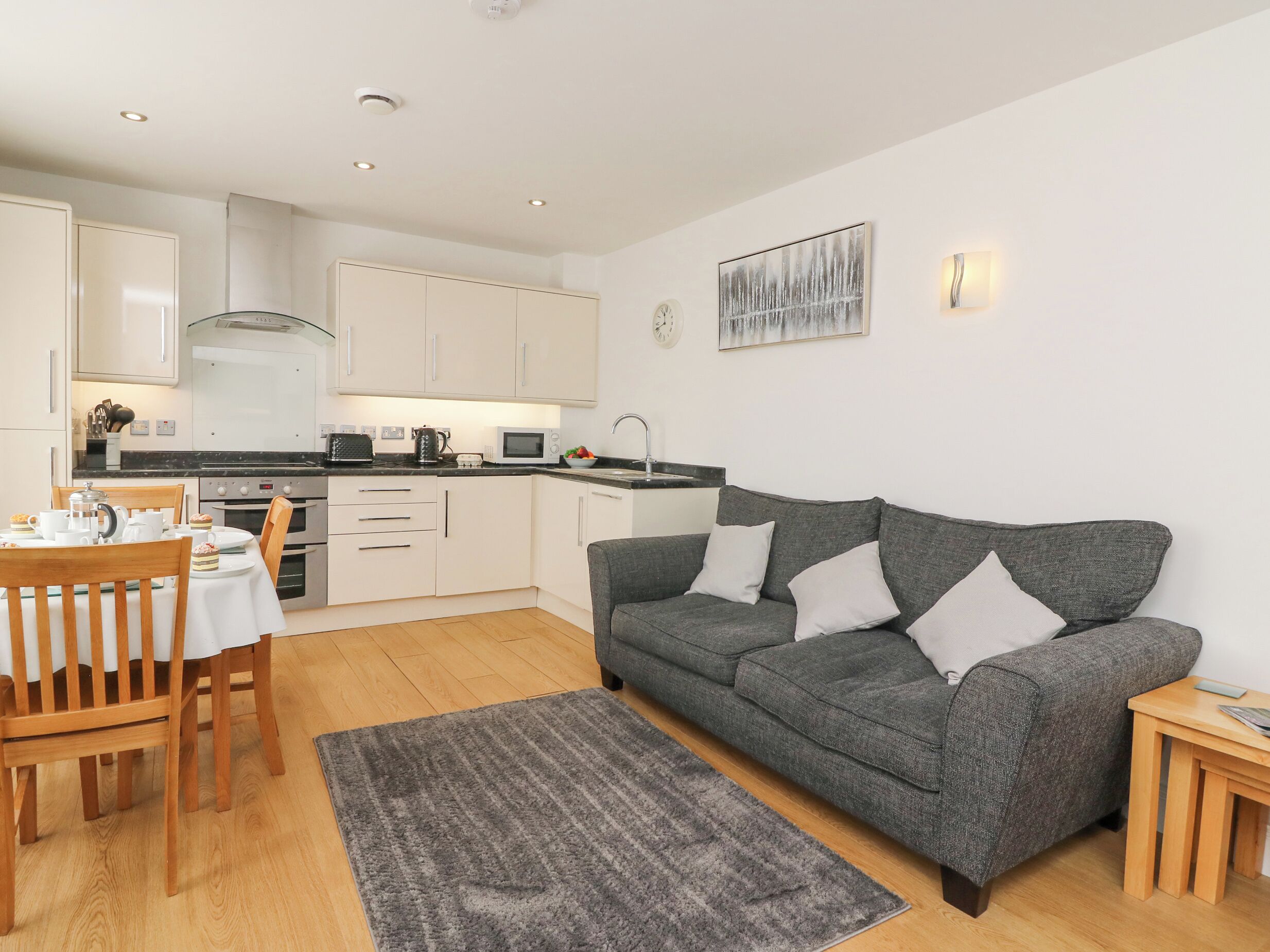 Cottage | Living area | TV, DVD player